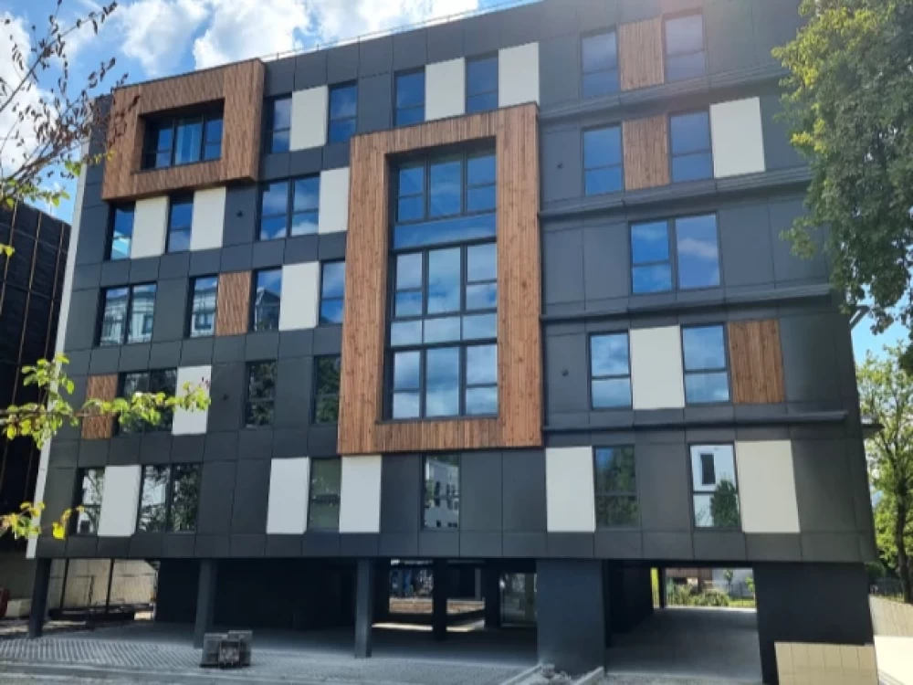 Pyramides Partners - Meylan